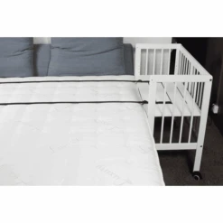 Alvi® Lettino Co-sleeping Per Letto A Casse Elastiche, Bianco 608-9 Stars Grigio -Negozio Di Mobili Per Camerette alvi lettino co sleeping per letto a casse elastiche bianco 608 9 stars grigio a267182 2