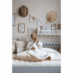 Cam Cam Copenhagen Cam Cam® COPENHAGEN Mensola Harlequin Con Ganci, Bianco -Negozio Di Mobili Per Camerette cam cam copenhagen mensola harlequin con ganci bianco a370710 2