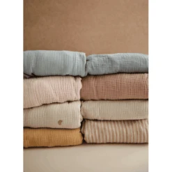 Mushie Lenzuolo A Pieghe Rainbow 60 X 120 Cm -Negozio Di Mobili Per Camerette mushie lenzuolo a pieghe rainbow 60 x 120 cm a399693 3