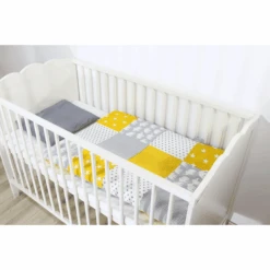 Ullenboom Set Biancheria Da Letto Per Neonato Elefante Giallo 80 X 80 Cm + 35 X 40 Cm -Negozio Di Mobili Per Camerette ullenboom set biancheria da letto per neonato elefante giallo 80 x 80 cm 35 x 40 cm a267397 3